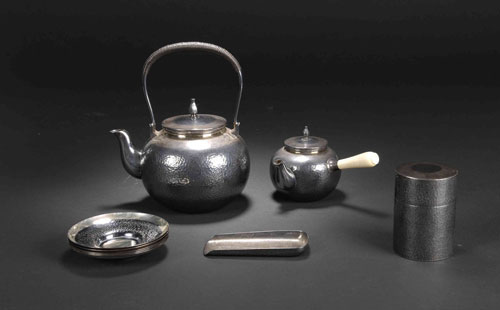 茶、牛奶或汽水會(huì)腐蝕不銹鋼帶制品，這是真的嗎？